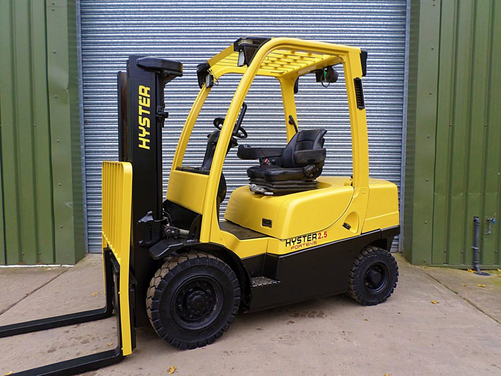 HYSTER 2.5 TON DIESEL CONTAINER SPEC Used Forklift Truck Sales Forklift Repairs Midlands