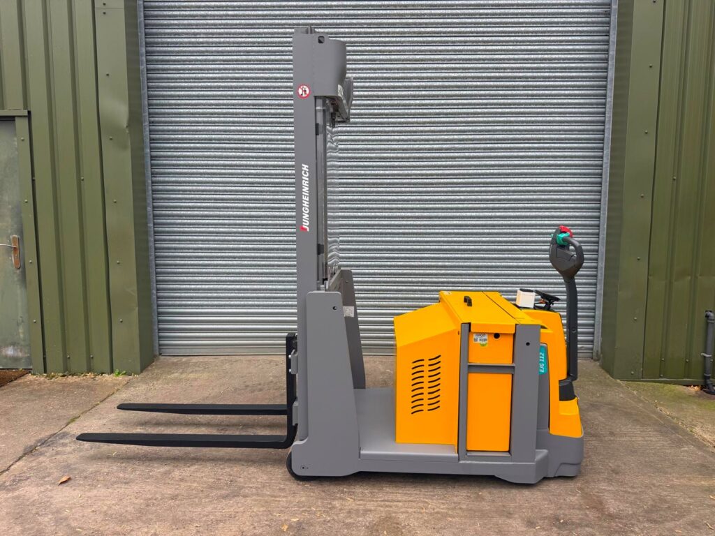 https://www.astromechanicalhandling.co.uk/wp-content/uploads/2020/08/image1-2026-10-12T105719.376-1024x768.jpeg